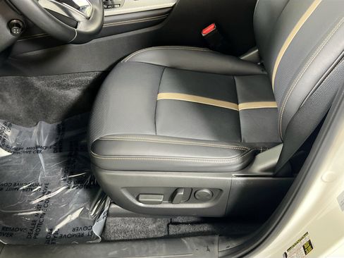 Used 2025 MAZDA CX-90 3.3 Turbo S w/ Premium Package image 19