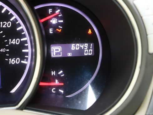 Used 2013 Nissan Murano SL image 41