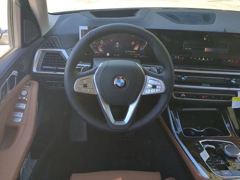 New 2026 BMW X7 xDrive40i image 16