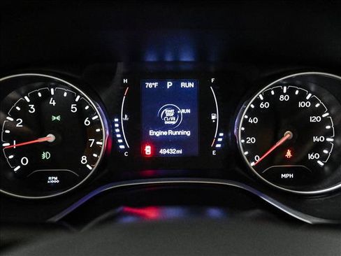 Used 2019 Jeep Compass Latitude AWD/4WD image 11