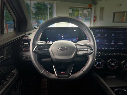 Used 2024 Chevrolet Blazer EV RS AWD/4WD image 18