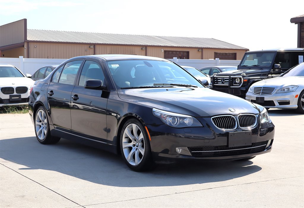 Used 2010 BMW 535i Sedan RWD image 9