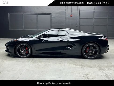 Used 2024 Chevrolet Corvette Stingray Preferred Conv w/ 2LT image 3