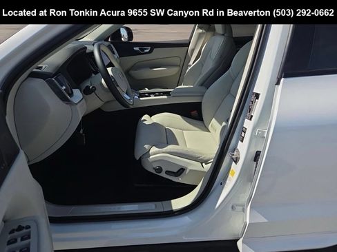 Used 2026 Volvo XC60 T8 Ultra w/ Climate Package PRO AWD/4WD image 10
