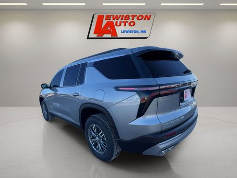 New 2026 Chevrolet Traverse LT image 3