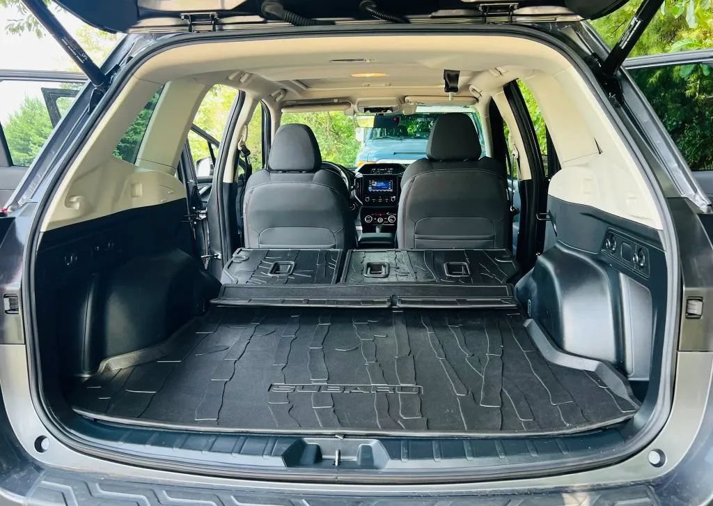 Used 2020 Subaru Forester Premium AWD/4WD image 25