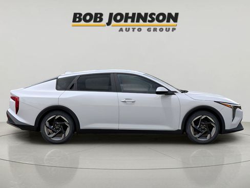 Used 2025 Kia K4 EX FWD image 7
