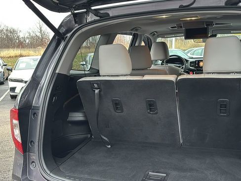 Used 2021 Honda Pilot Touring image 35