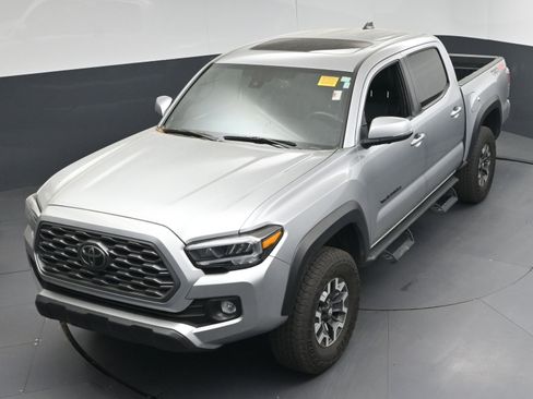 Certified 2023 Toyota Tacoma TRD Off-Road w/ TRD Premium Off Road Package image 32