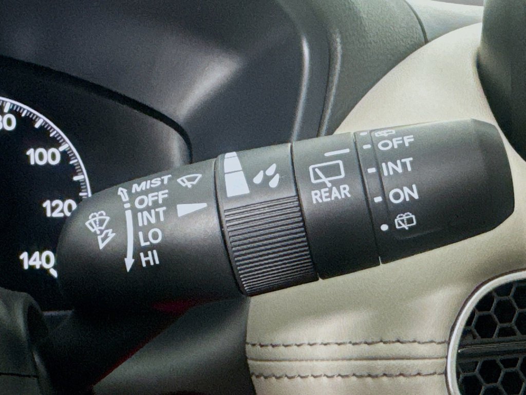 Used 2026 Honda HR-V EX-L image 21