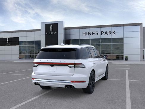 New 2026 Lincoln Aviator Black Label w/ Dynamic Handling Package image 8