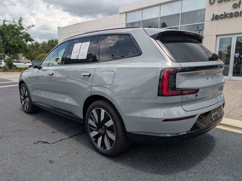 Certified 2025 Volvo EX90 Ultra AWD/4WD image 4