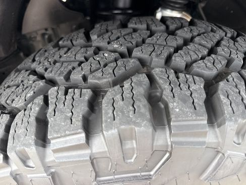 Used 2026 Toyota 4Runner SR5 RWD image 9