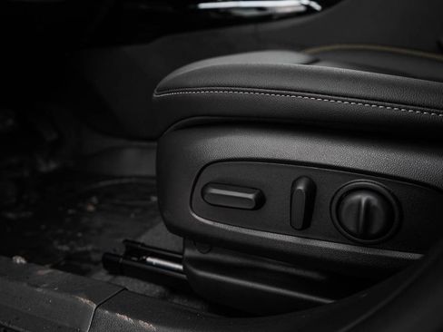 New 2026 Chevrolet Trax ACTIV w/ Driver Confidence Package image 17