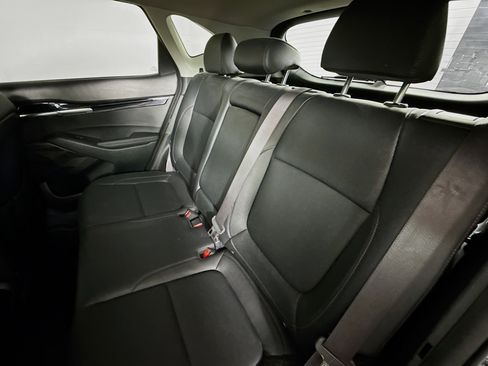 Used 2025 Kia Seltos EX w/ EX Sunroof Package image 30