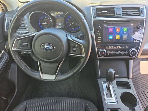 Used 2018 Subaru Outback 2.5i Premium AWD/4WD image 28