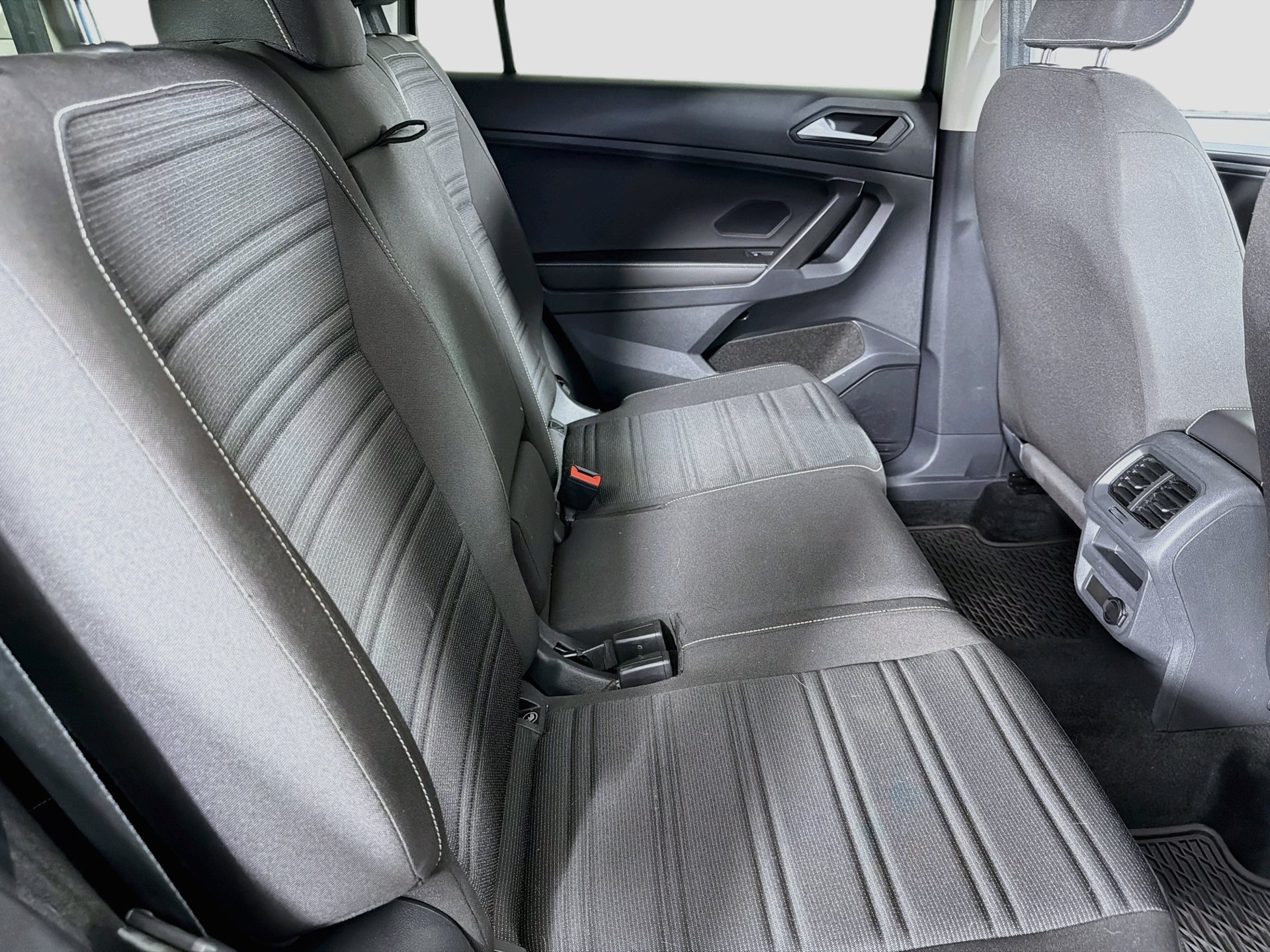 Certified 2023 Volkswagen Tiguan S FWD image 25