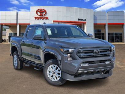 New 2025 Toyota Tacoma SR5