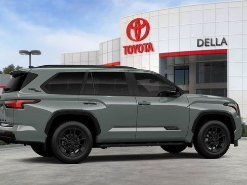 New 2026 Toyota Sequoia Platinum w/ TRD Off-Road Package AWD/4WD image 55