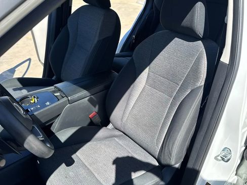 Used 2023 Nissan Rogue SV image 24