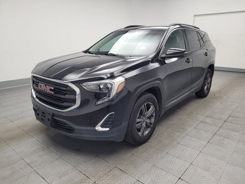 Used 2019 GMC Terrain SLE w/ Driver Convenience Package AWD/4WD image 2