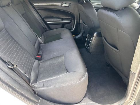 Used 2022 Chrysler 300 Touring w/ Sport Appearance Package RWD image 24