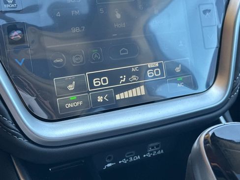 New 2025 Subaru Outback Limited image 24