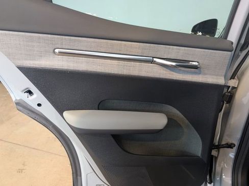 New 2026 Volvo EX30 Cross Country Ultra w/ Protection Package Premier image 19