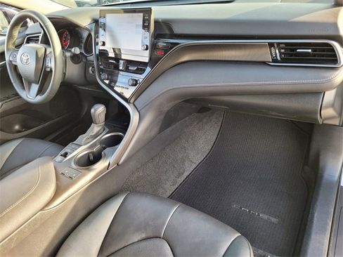 Used 2023 Toyota Camry XSE image 18