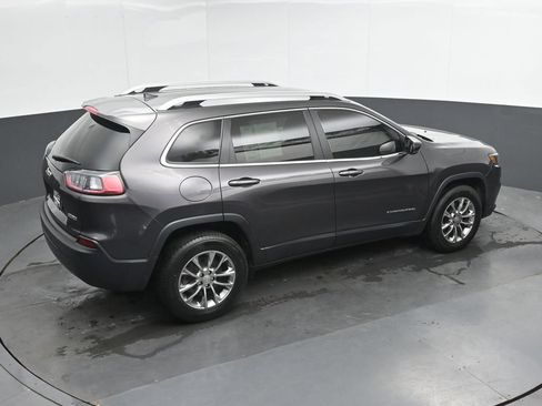 Used 2021 Jeep Cherokee Latitude Plus AWD/4WD image 30