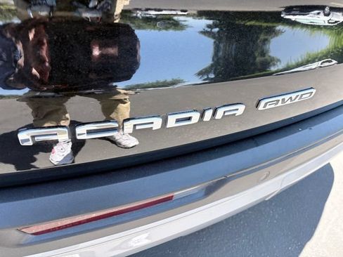Used 2024 GMC Acadia Elevation AWD/4WD image 26