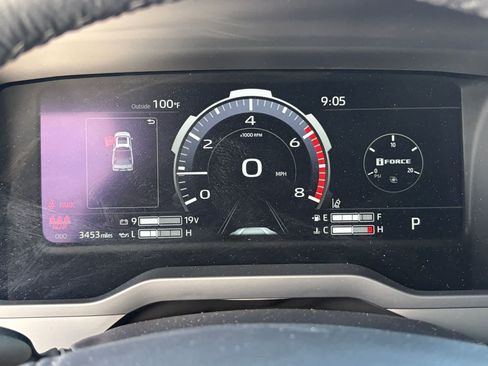 Certified 2026 Toyota Tundra Limited AWD/4WD image 23