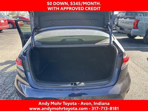 Used 2021 Toyota Corolla LE FWD image 12