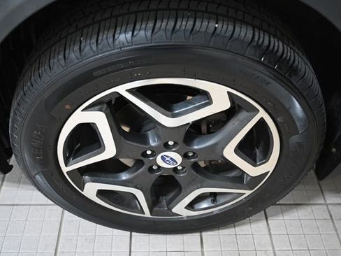 Used 2018 Subaru Crosstrek 2.0i Limited AWD/4WD image 18