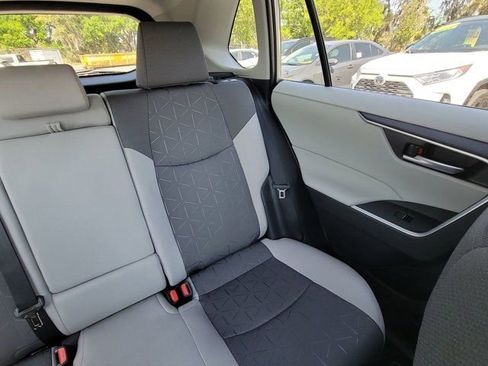 Used 2025 Toyota RAV4 XLE image 6