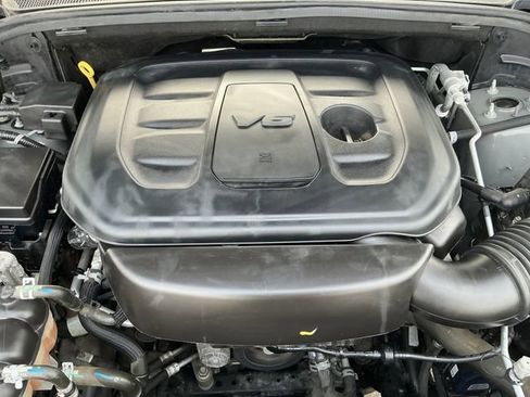 Used 2021 Jeep Grand Cherokee Laredo X image 51