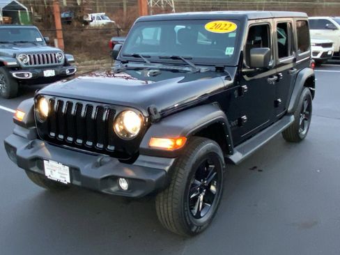 Certified 2022 Jeep Wrangler Unlimited Sport image 3