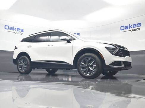 Certified 2025 Kia Sportage SX Prestige AWD/4WD image 42