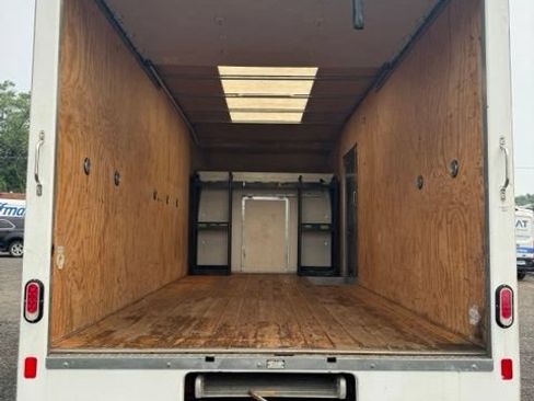 Used 2022 Ford Transit 350 Low Roof DRW w/ Interior Upgrade Package RWD image 4