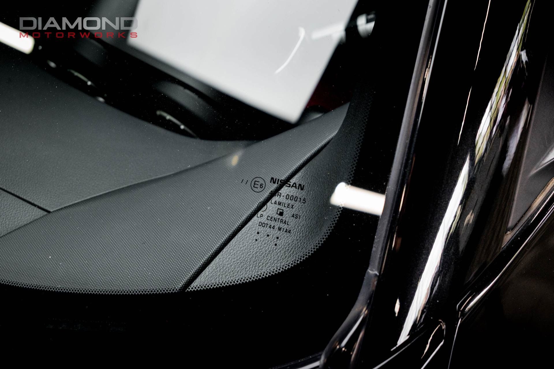 Used 2007 Nissan 350Z NISMO RWD image 32