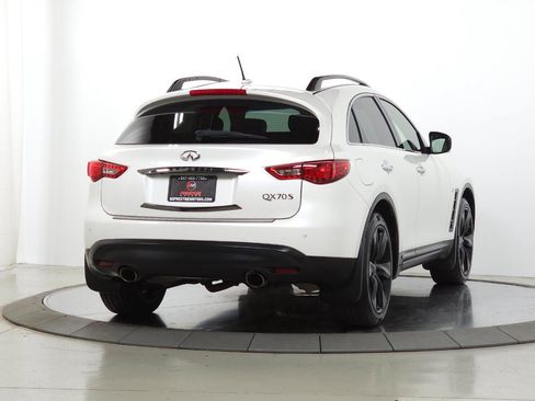 Used 2017 INFINITI QX70 AWD w/ Premium Package image 6