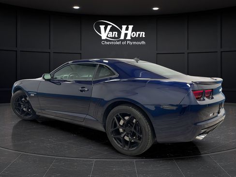 Used 2011 Chevrolet Camaro SS w/ RS Package RWD image 5