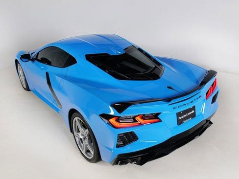 Used 2023 Chevrolet Corvette Stingray Preferred Cpe w/ Z51 Performance Package RWD image 30
