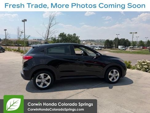 Used 2020 Honda HR-V LX image 8