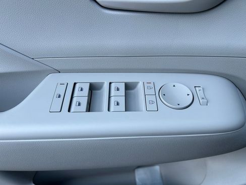 New 2025 Hyundai Kona SEL image 11