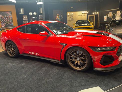 Used 2024 Ford Mustang GT Premium w/ GT Performance Package RWD image 8