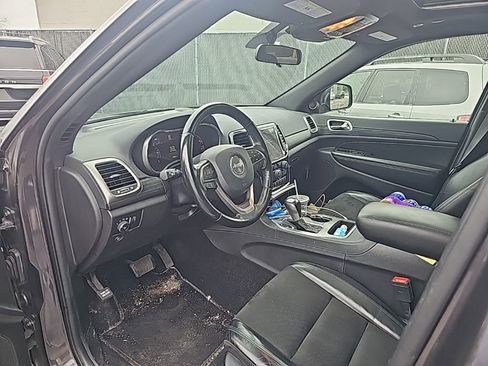 Used 2021 Jeep Grand Cherokee Laredo X AWD/4WD image 10