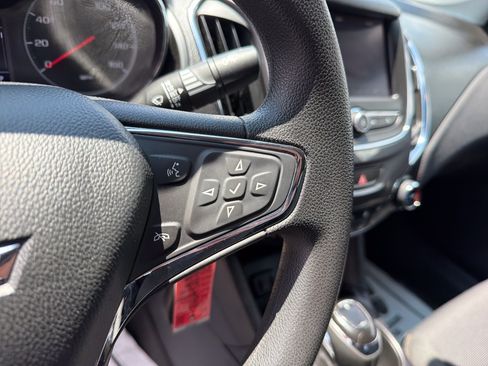 Used 2019 Chevrolet Cruze LS w/ LS Convenience Package FWD image 19