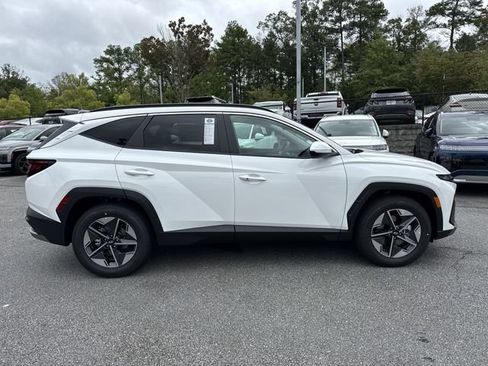 New 2026 Hyundai Tucson SEL FWD image 9