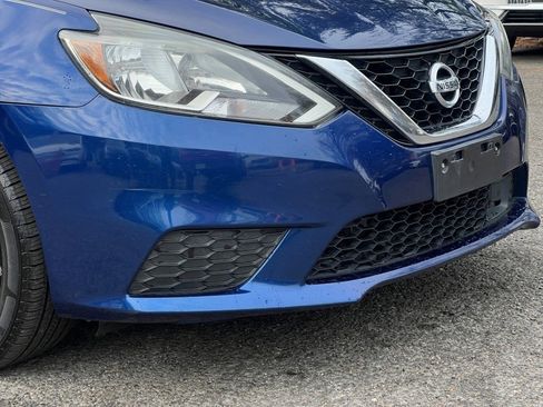 Used 2019 Nissan Sentra S image 7